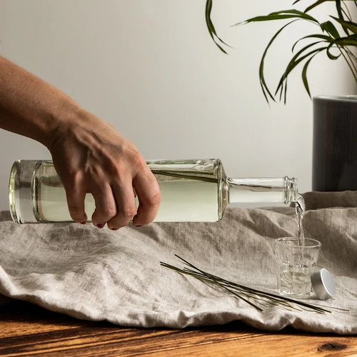 Ajaton 500 ml lasipullo, kierrekorkilla, 1 kpl - 6
