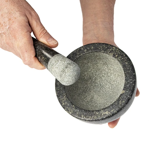 Graniittinen keittiömortteli survimella - 6