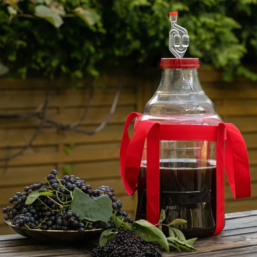 Kevyt, särkymätön viinipullo hihnoilla, 15 L - 8