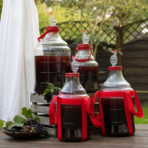 Kevyt, särkymätön viinipullo, jossa kahva, 15 L - 11