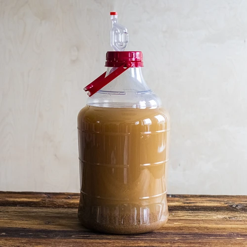 Kevyt, särkymätön viinipullo, jossa kahva, 15 L - 12