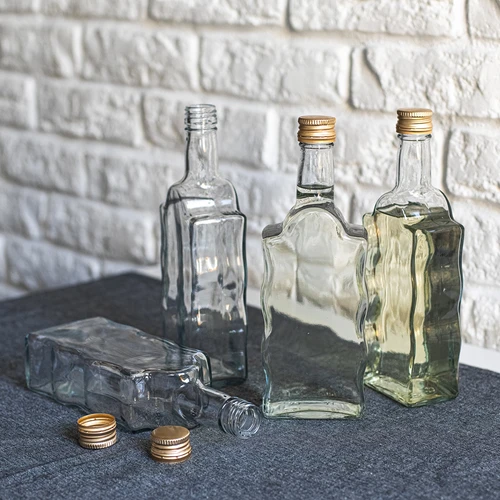 Klasztorna-pullo 500 ml, kierrekorkilla, valkoinen - 6 kpl - 5