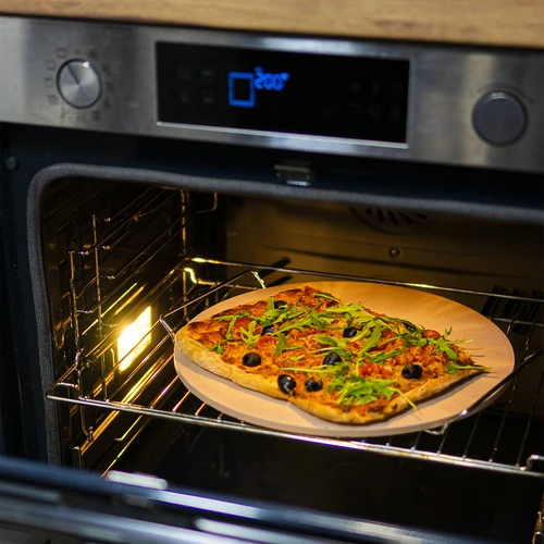Pizzakivi kahvalla ja veitsellä, kordieriitista, pyöreä 33 cm - 11