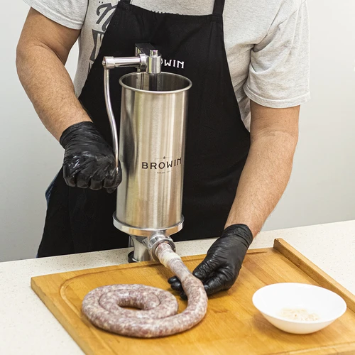 Pystymallinen makkaratäytin 4 kg - 13