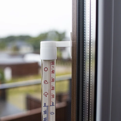 Ulkotermometri valkoinen (-60°C - +50°C) 23cm - 3
