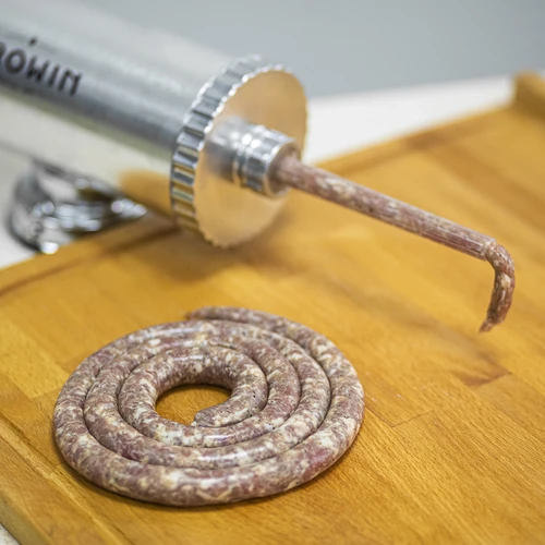 Vaakamallinen makkaratäytin 2,5 kg silikonimännällä - 14