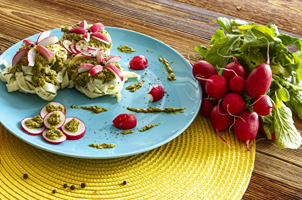 Retiisinlehtipesto